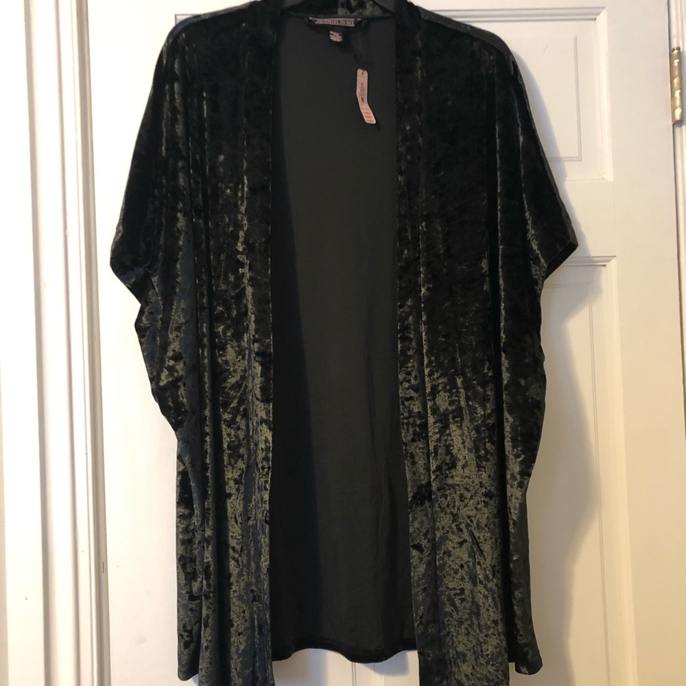 Victoria’s Secrer velvet robe